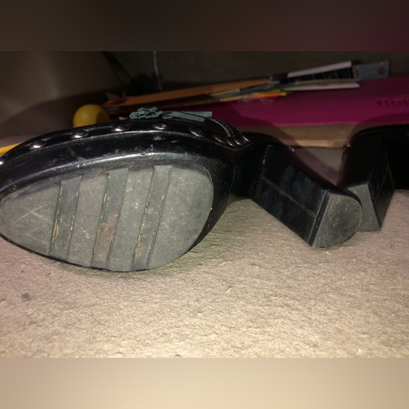 Black Coach style est.1941 size 6/12 used three times it’s too tall for me. - Picture 6 of 7